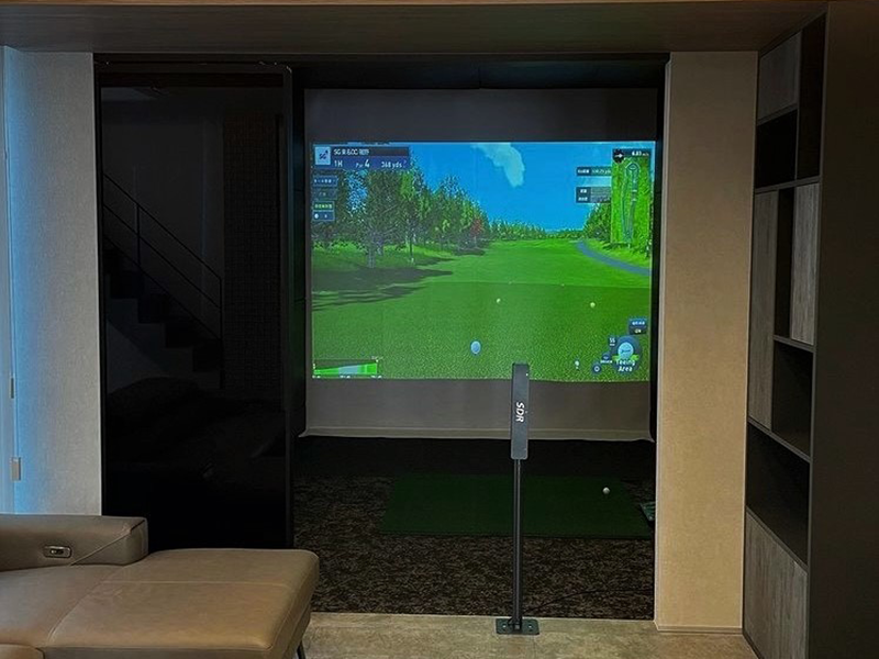 house_golf_room